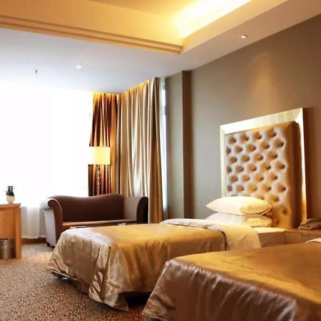 Glarun Jinling Hotel Nanjing  Bagian luar foto