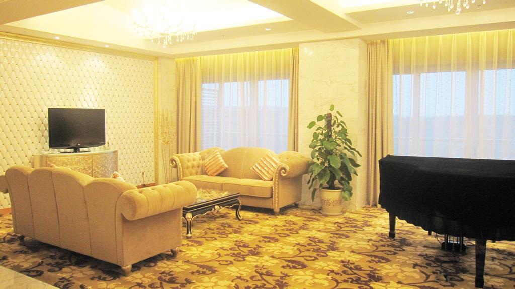 Glarun Jinling Hotel Nanjing  Bagian luar foto