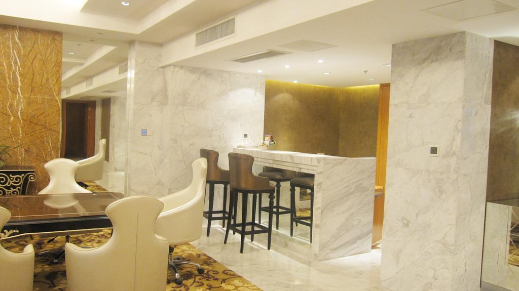 Glarun Jinling Hotel Nanjing  Bagian luar foto