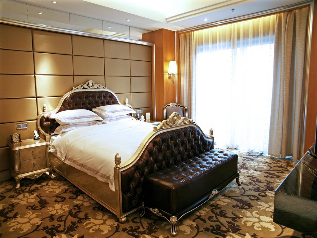 Glarun Jinling Hotel Nanjing  Bagian luar foto