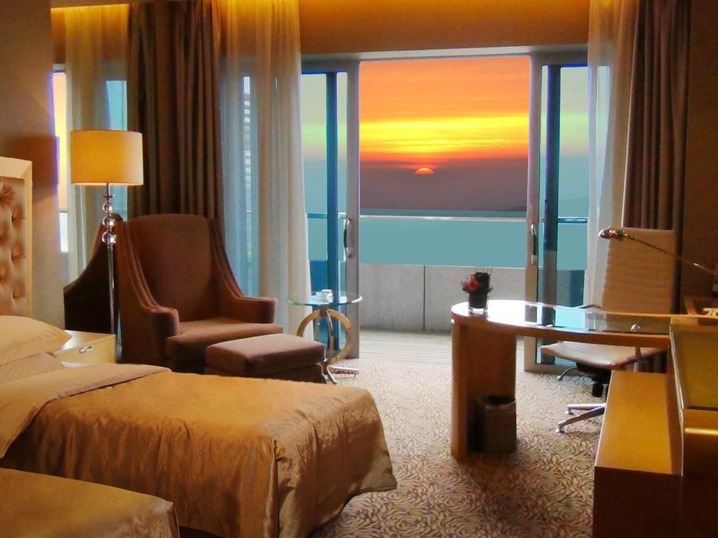 Glarun Jinling Hotel Nanjing  Bagian luar foto