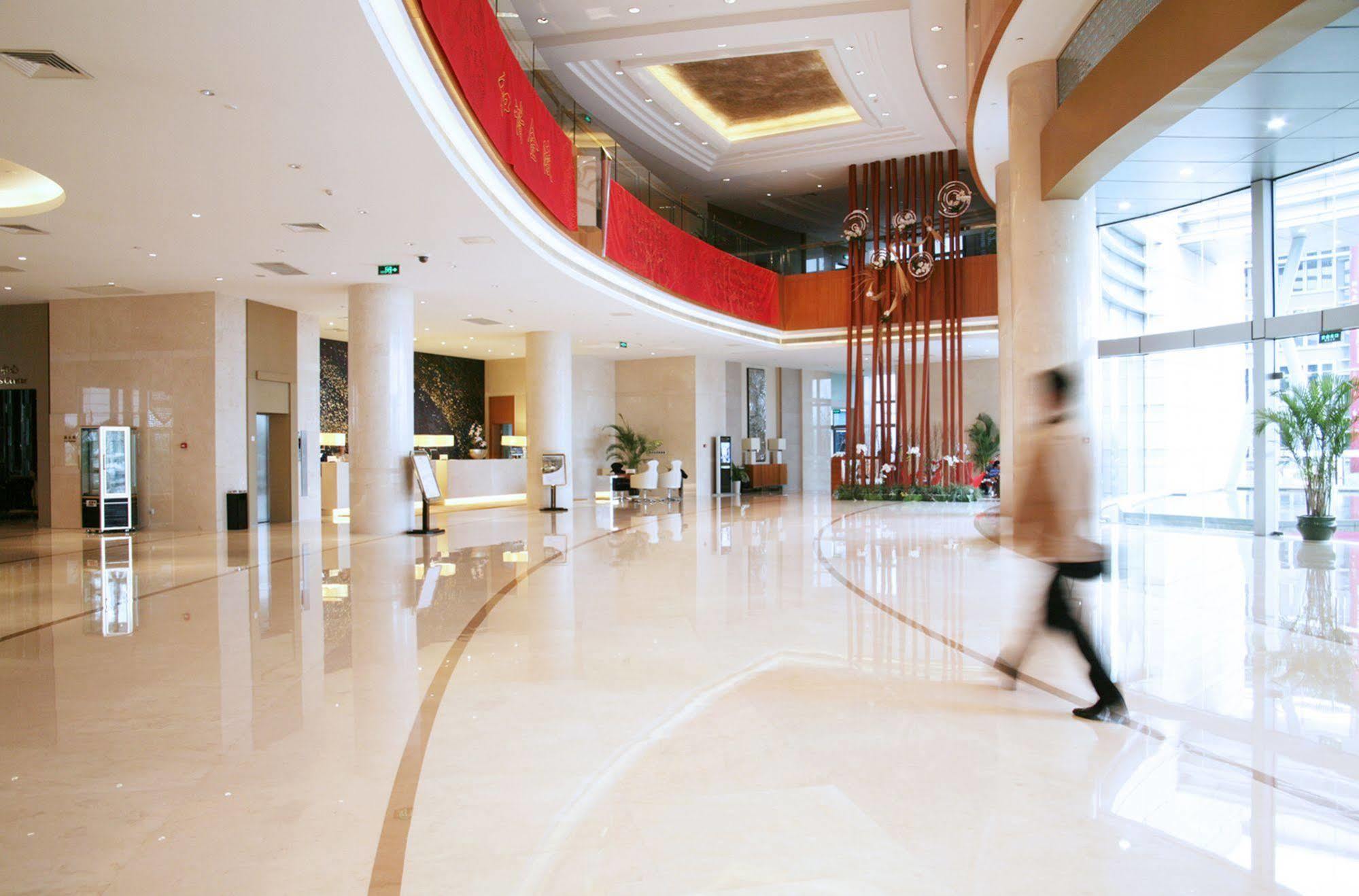 Glarun Jinling Hotel Nanjing  Bagian luar foto